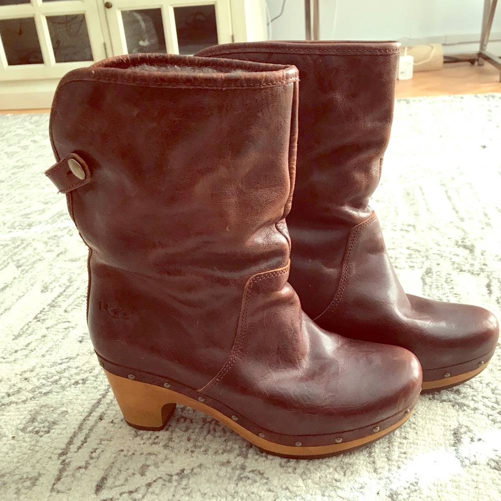 UGG Lynnea Ankle Boots